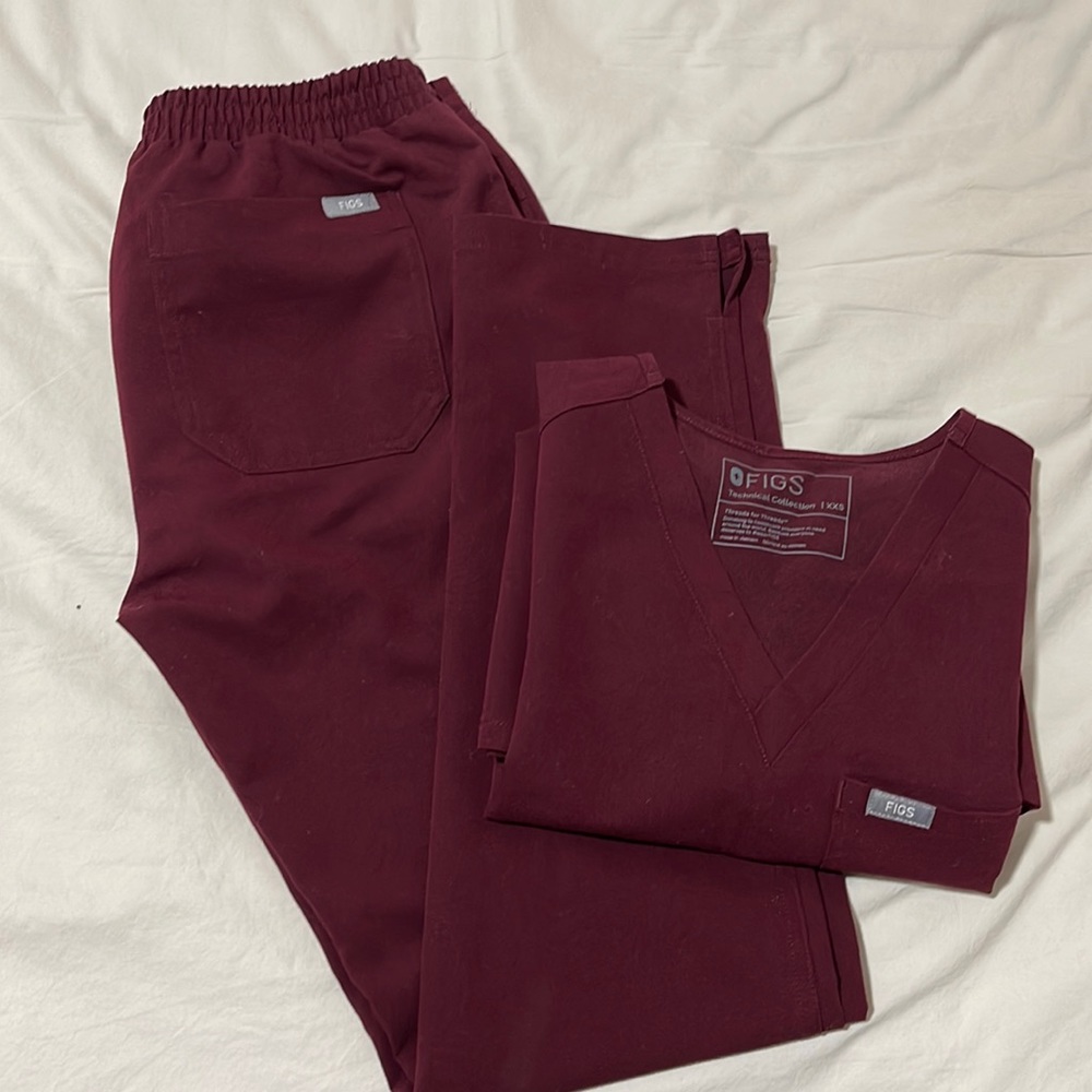 Burgundy Figs Scrub Set XXS/XS
